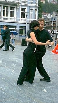 tango1.jpg